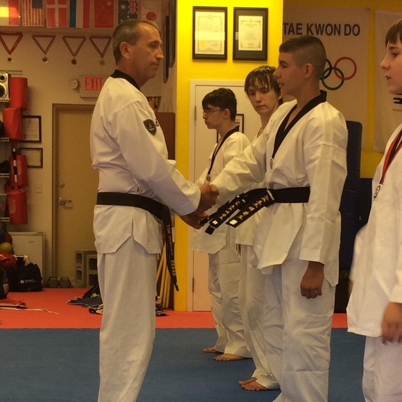 Meet your Posher, Christa - Picture 8 of 11